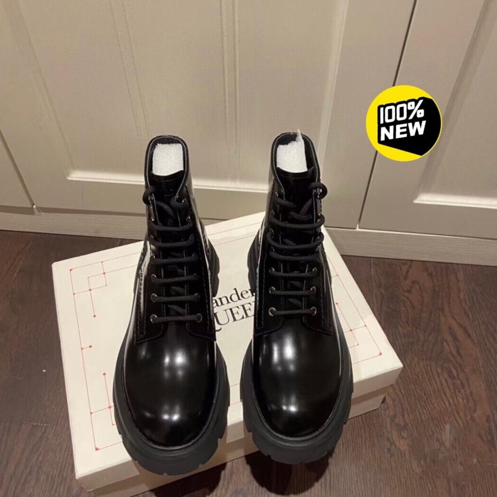 Alexander McQueen women's boot